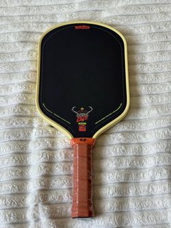 BREAD & BUTTER LOCO 16MM HYBRID PICKLEBALL PADDLE