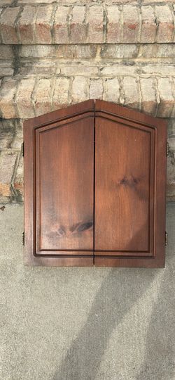 Dartboard cabinet