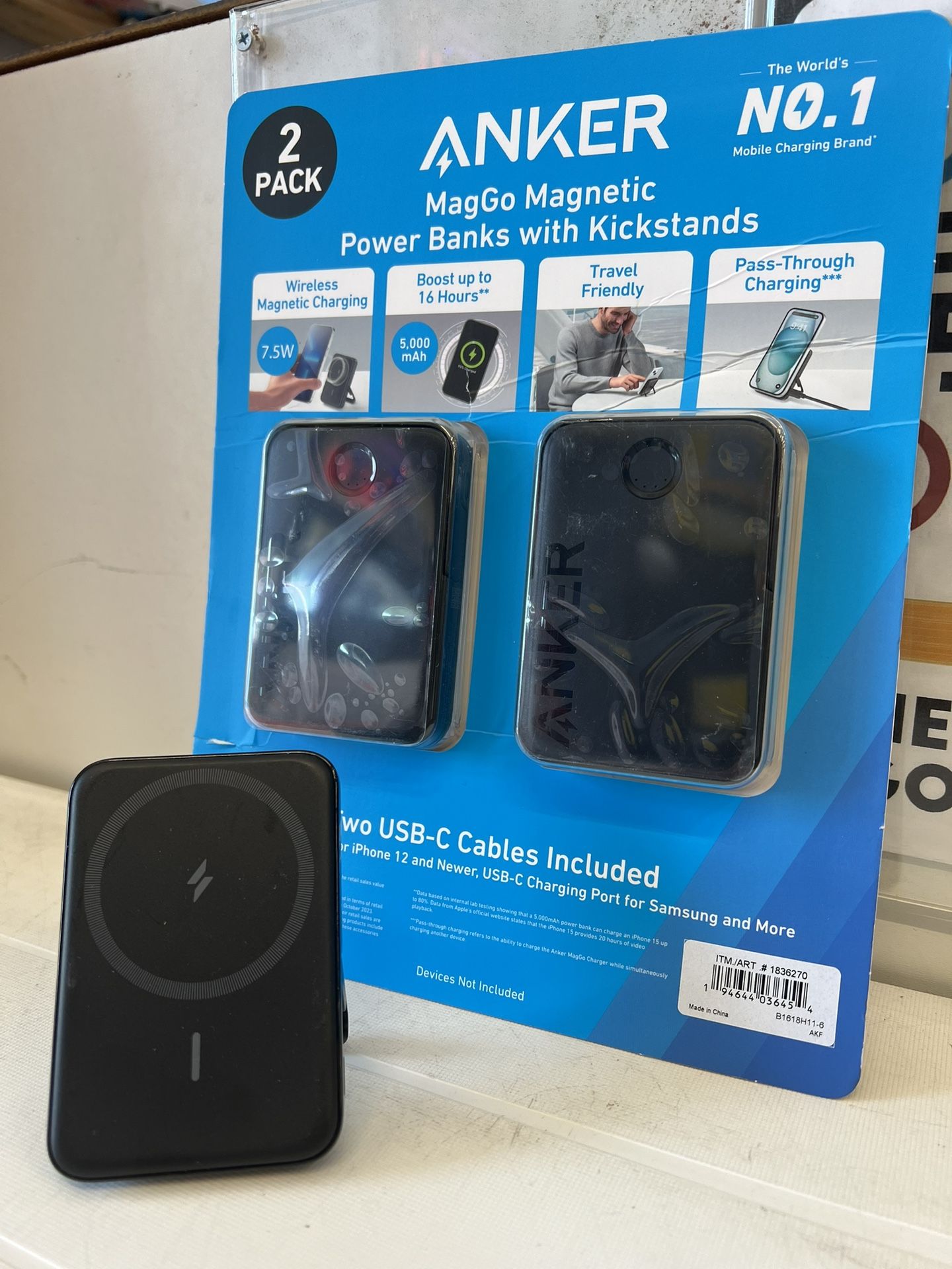 Anker MagGo Magnetic Wireless Charging 5,000 mAh Power Bank, 2-pack