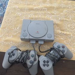 Ps1 + 2 controllers + 20 games 