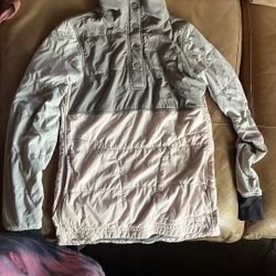 North face Women’s XS Sweater Jacket Used