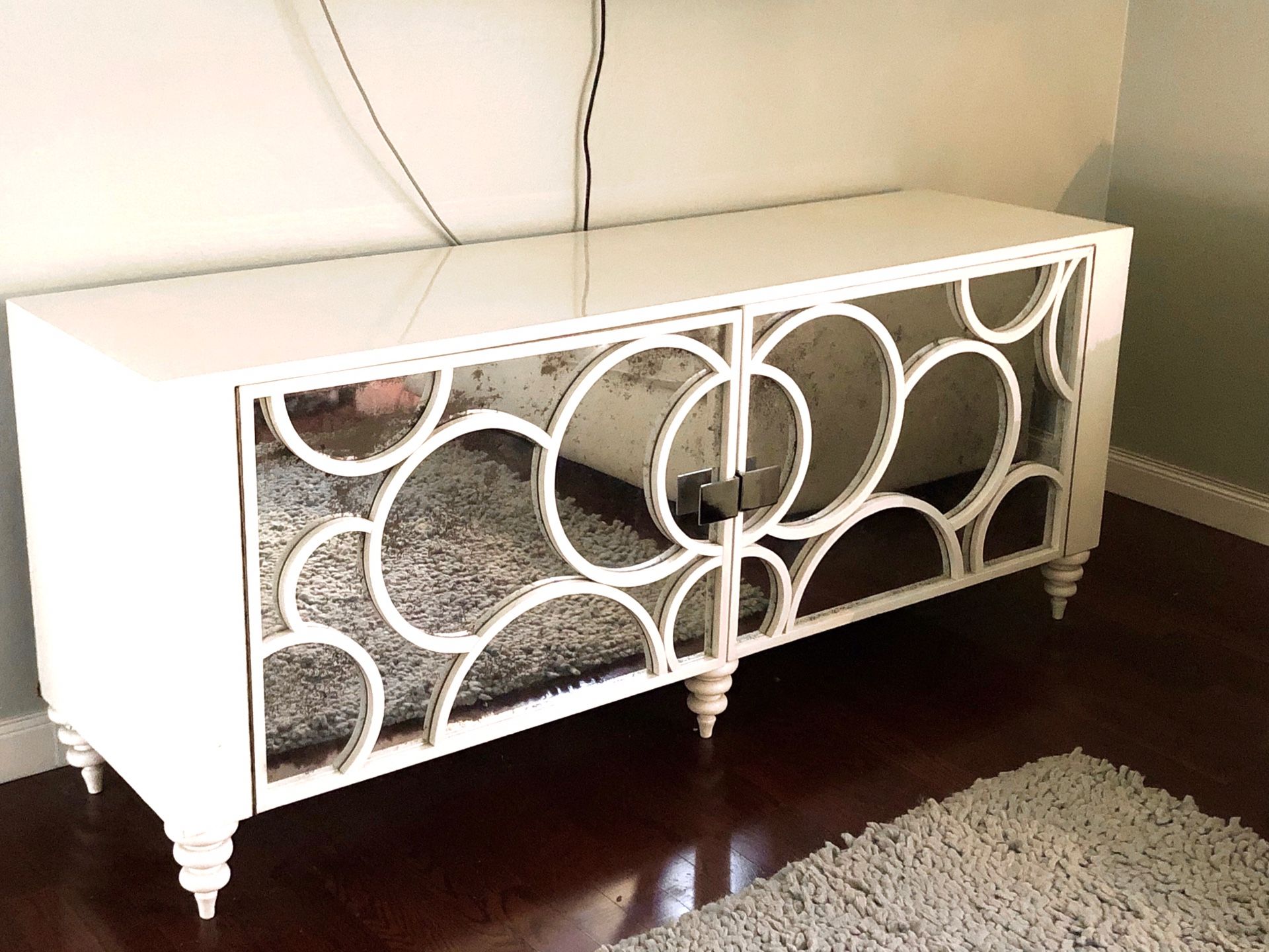 White lacquer and mirror credenza