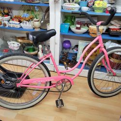 Schwinn, Girl’s Pink 26” Cruiser Bicycle 