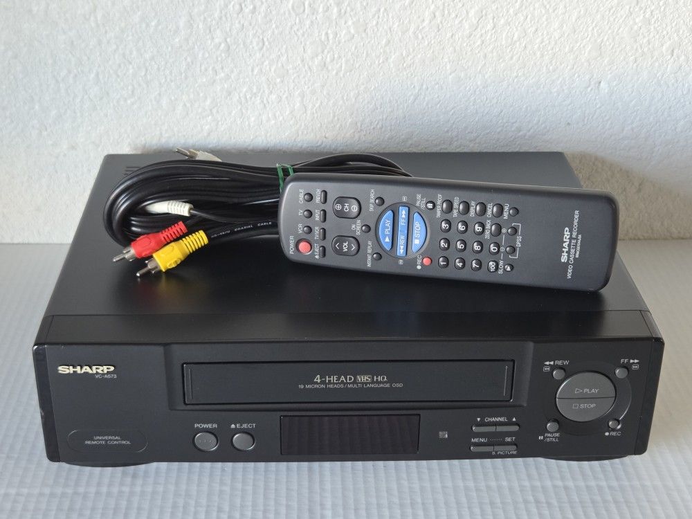 Sharp VC-A573U VCR VHS Player 4-Head HQ With Remote & AV Cables