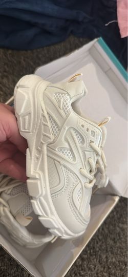 Kids Shoes Size 11/11.5