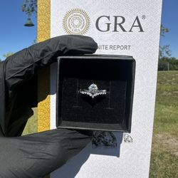 NEW! ‘Forever Crown’ Moissanite Diamond Engagement Ring (Pass Tester) SIZE 5,6,7,8,9