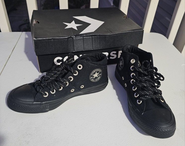 Woman's Size 6 NEW Black CONVERSE All Star SNEAKERS