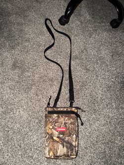 supreme shoulder bag