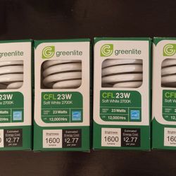 4 Compact Flourescent Bulbs Brand New