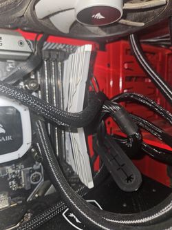 OLOy DDR4 RAM 8GB (1x8GB) Warhawk Aura Sync RGB 3600 MHz CL18 1.35V 288-Pin Desktop 