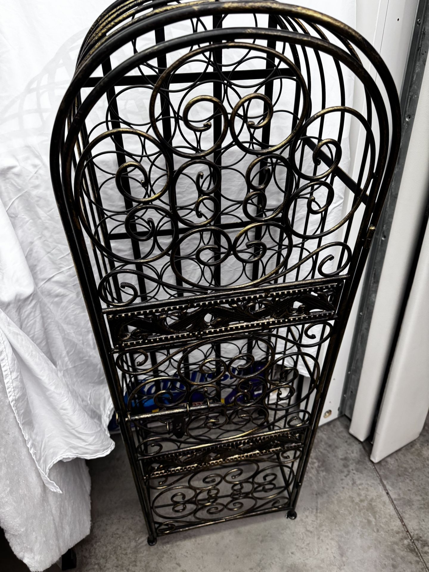 Wine Rack Cabinet with A Door to Keep Wine Secure