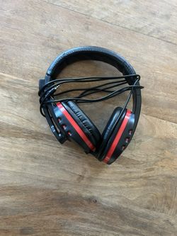 Gaming headphones