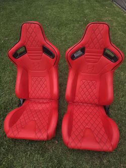 Universal Racing Seats
