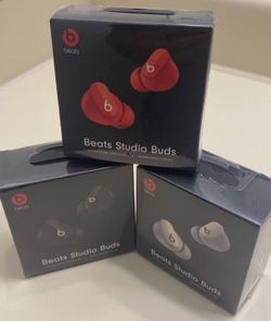 Beats Studio Buds