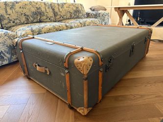 Restoration Hardware Mayfair Steamer Trunk Coffee Table – 58”