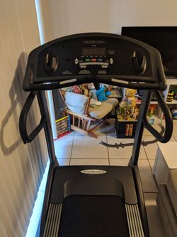 Vision Fitness treadmill T9450 for Sale in Margate FL OfferUp