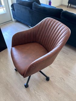 Flannagan faux leather chair