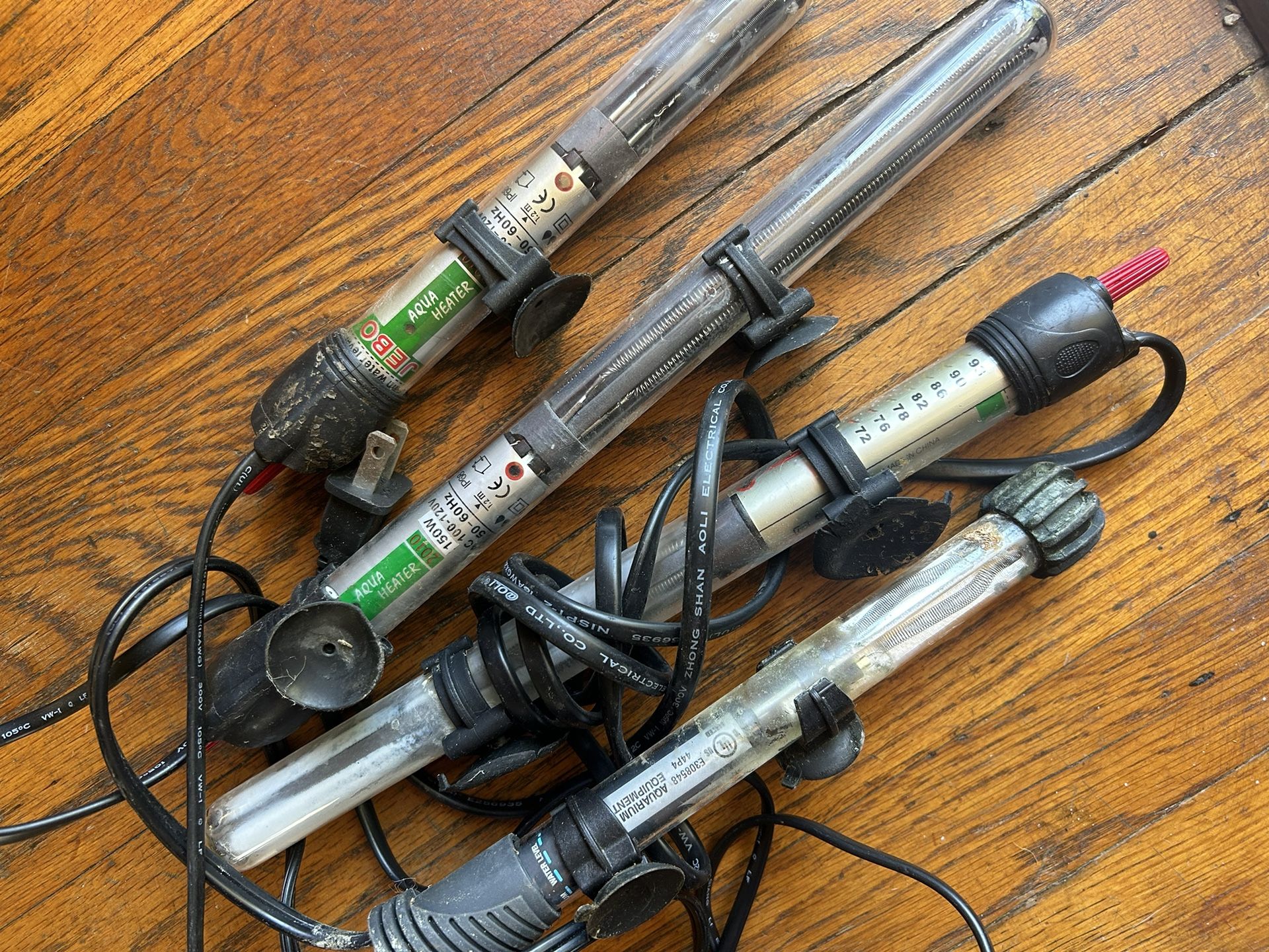 Aquarium Pumps, Air Pump, Nozzles, Filters and Lamps