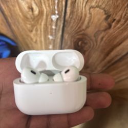 Apple AirPods Pros Second Generation 