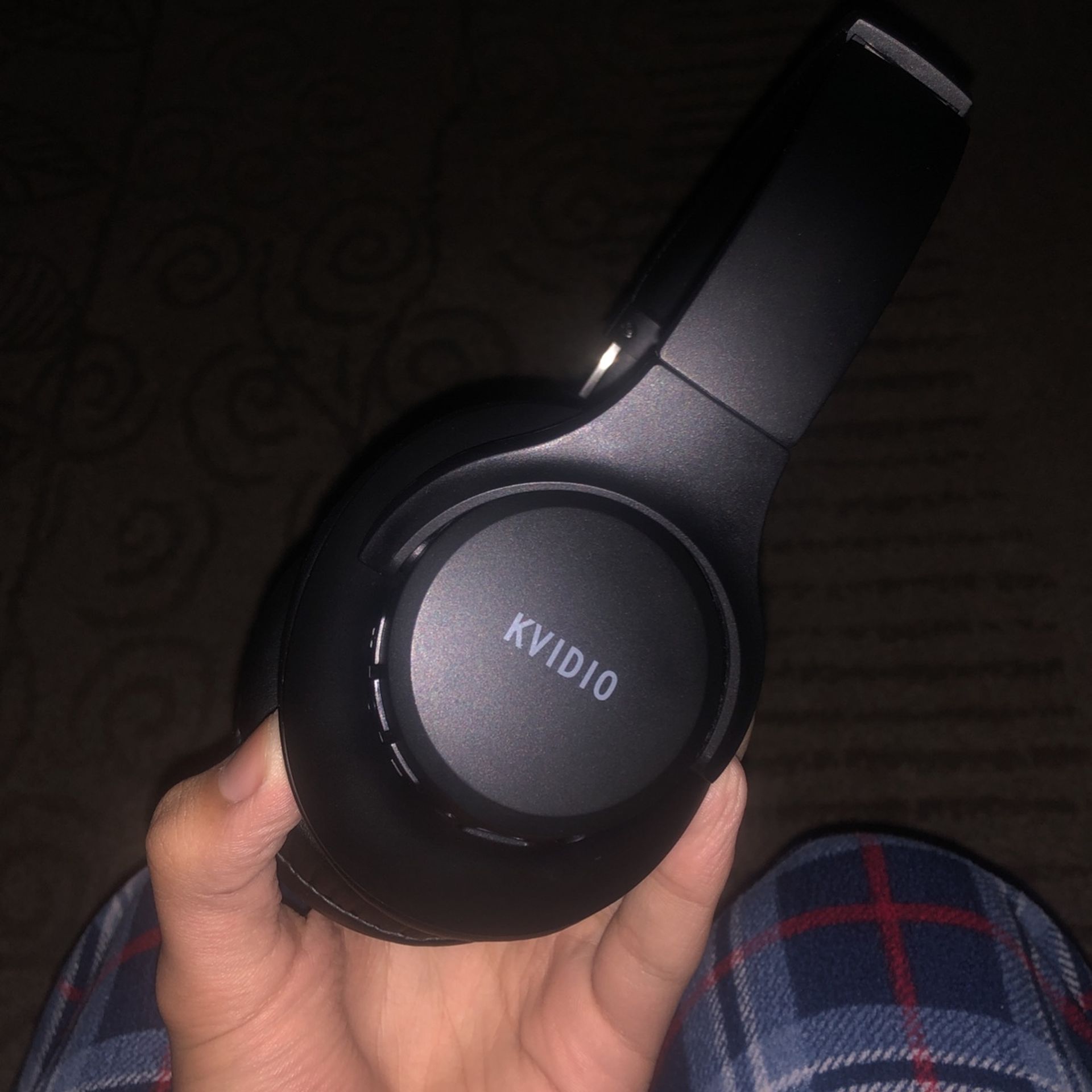 Kvidio Headphones Month Old Bluetooth