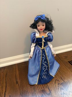 Disney Snow White Porcelain Doll with Stand – 16”