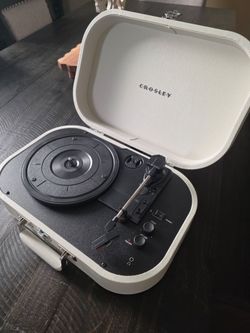 Crosley Bluetooth Suitcase Record