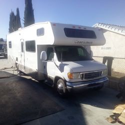  2005 RV COACHMAN