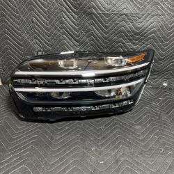 GENESIS GV70 2022-2025 OEM LEFT DRIVER LED HEADLIGHT LAMP ASSEMBLY