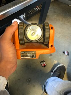 Rigid flashlight
