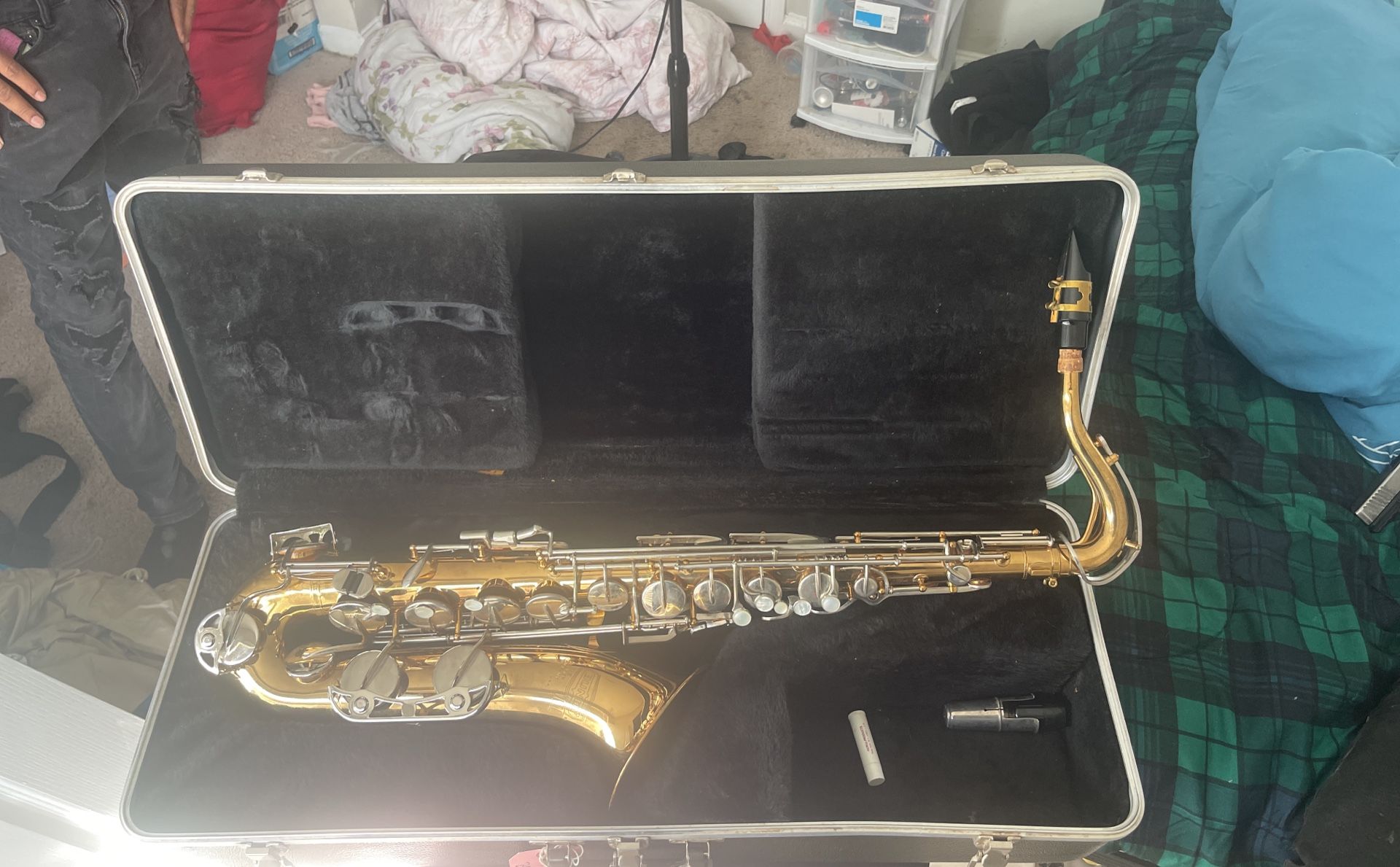 TS-400 Saxophone