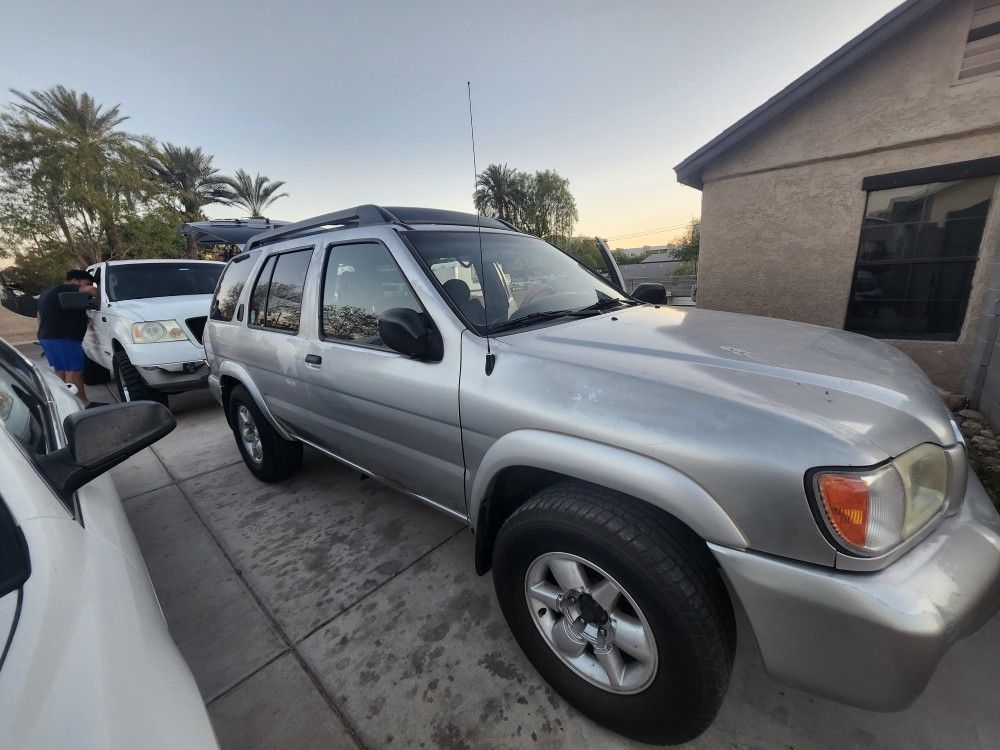 2002 Nissan Pathfinder