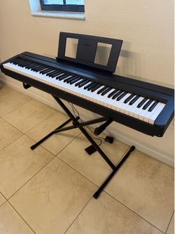 Yamaha P-45 88-Key Digital Piano – Excellent Condition