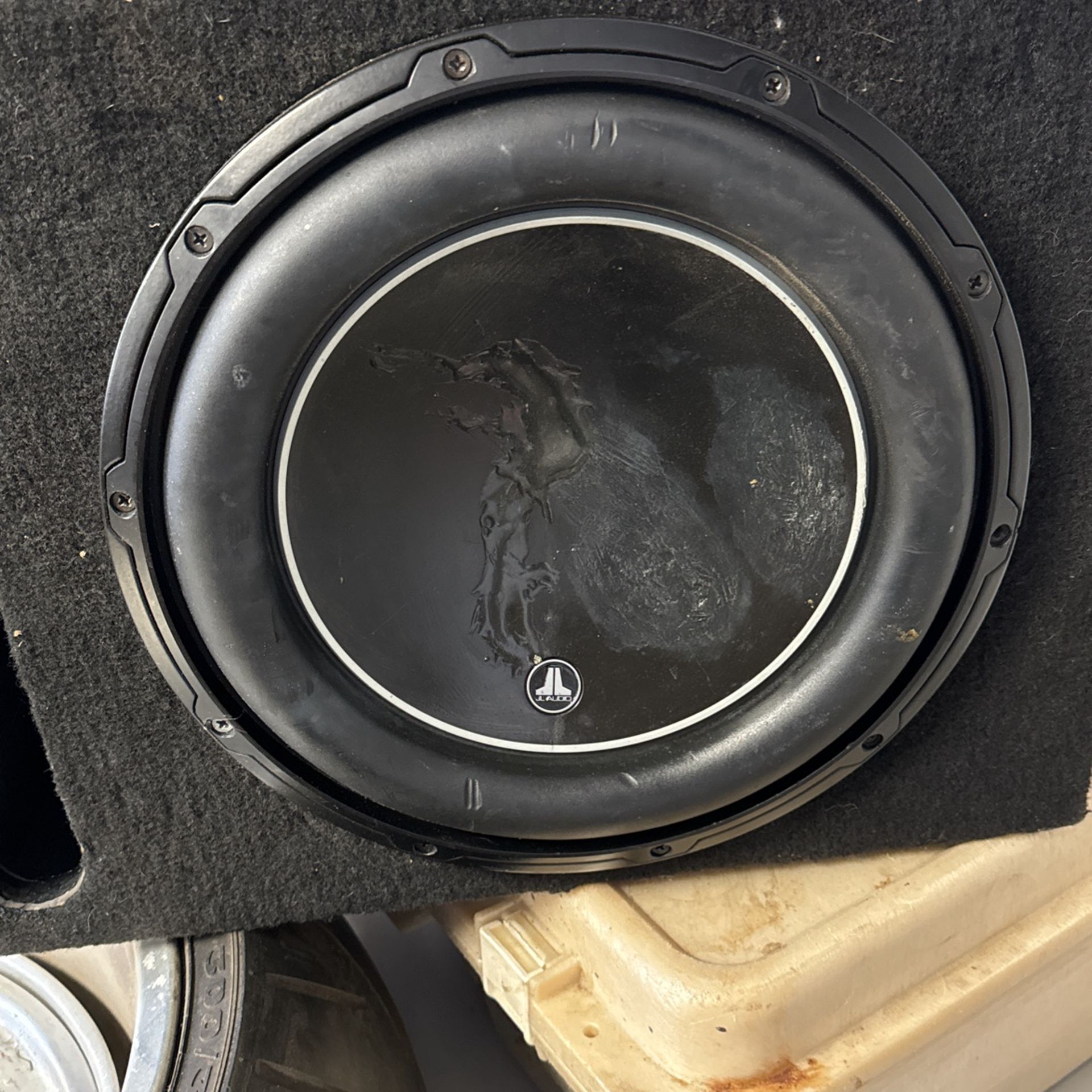 W6 JL Audio Subwoofer With Box 