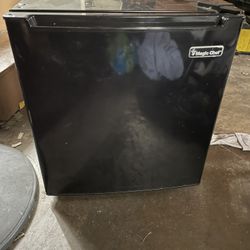 Magic Chef Mini Fridge