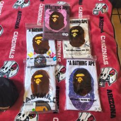 Bape Shirt Fits Like Xl 125$