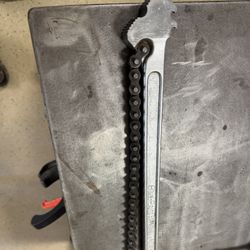 Blue Point chain wrench