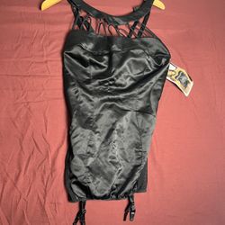 Steal The  scene women’s Black Designer lingerie (1X-2X) voluptuous Hollywood