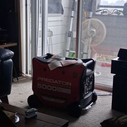 Predator 5000 Watt Duel-Fuel SUPER QUIET Inverter Generator 