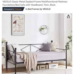 Vecelo Daybed - Brand New 