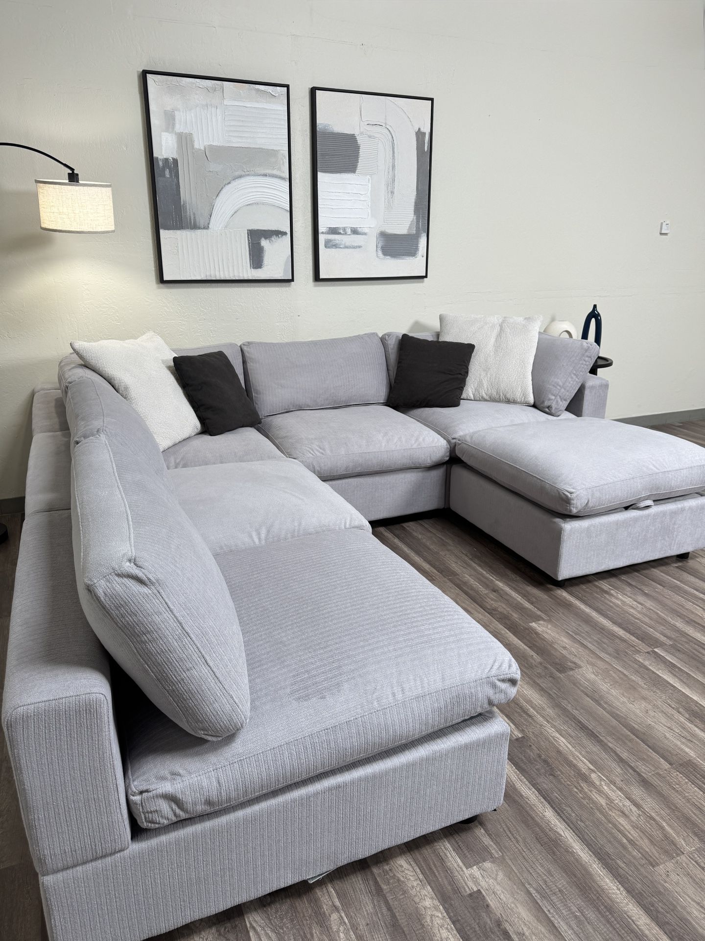 New In Box 6 Piece Cloud Modular Sectional Couch - Free Delivery