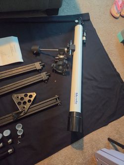 Meade Refractor Telescope with Tripod and Accessories