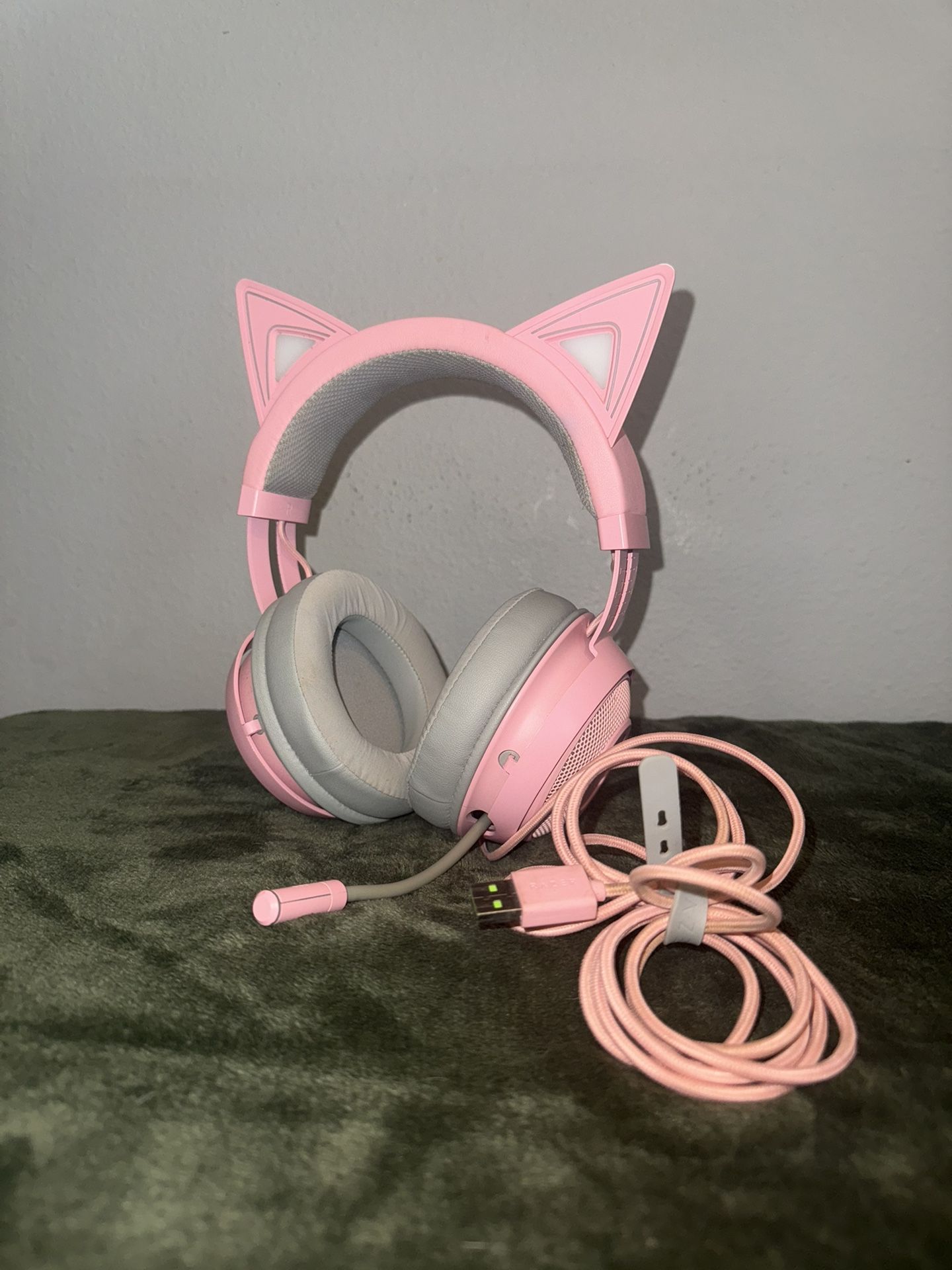 Razer Kraken Quartz Pink Headset
