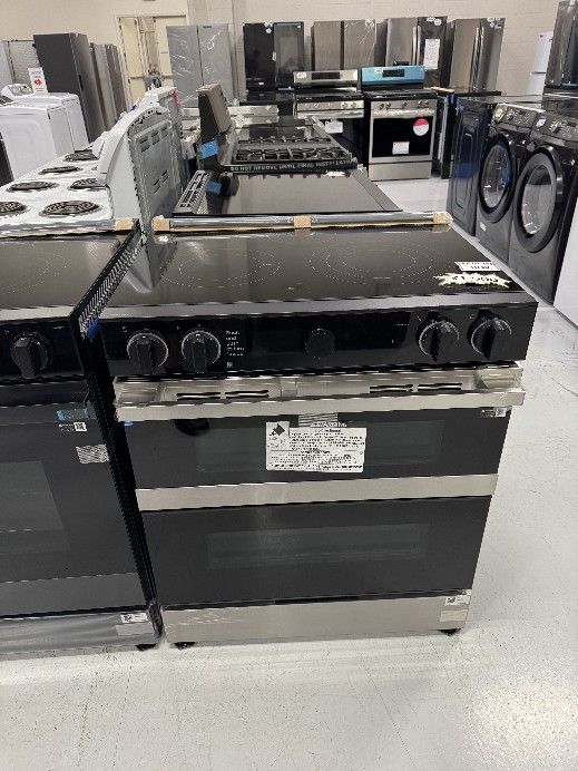 New Double Oven Bespoke Stainless FlexDuo 30" * IN STOCK NOW
