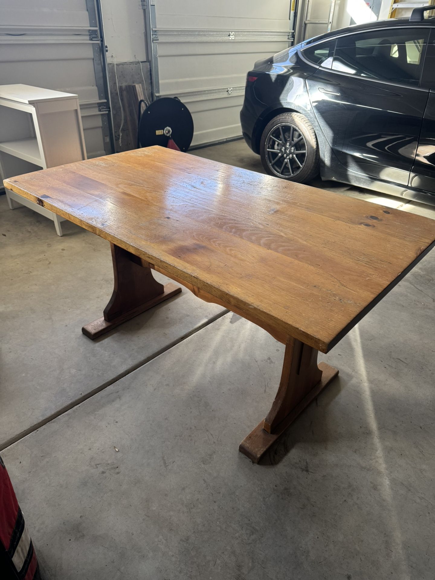 Solid Wood Dinning Room Table 