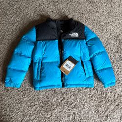 brand new kids north face puffer 700 for 