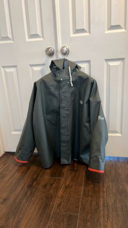 Grunden’s Brigg Size Large Jacket