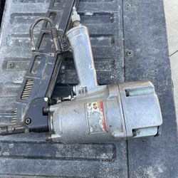 Hitachi Framing Nail Gun