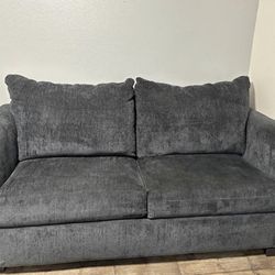 sofa sleeper / pull out couch