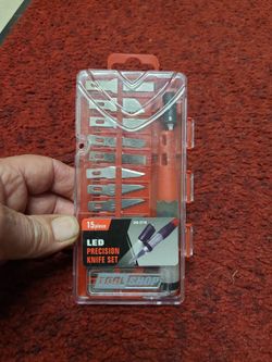 Tool Shop led precision knife set