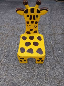 Child Giraffe Chair